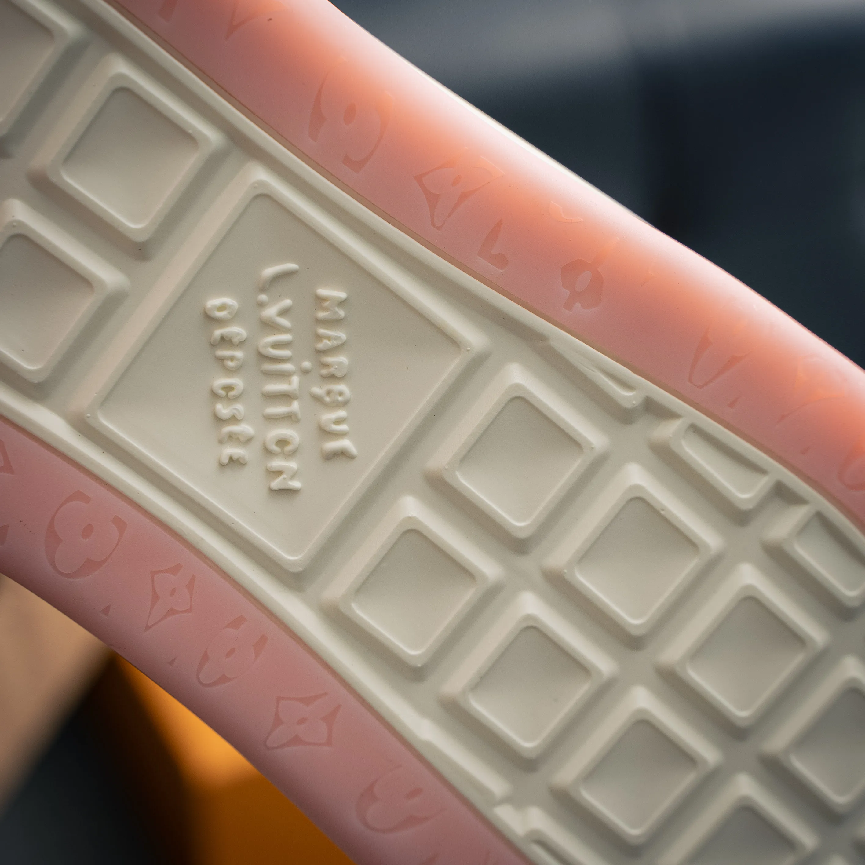 # Premium -- LOUIS VUITTON Tilted Series｜2026 LV Tilted Low Sneakers Series Low-Top Retro